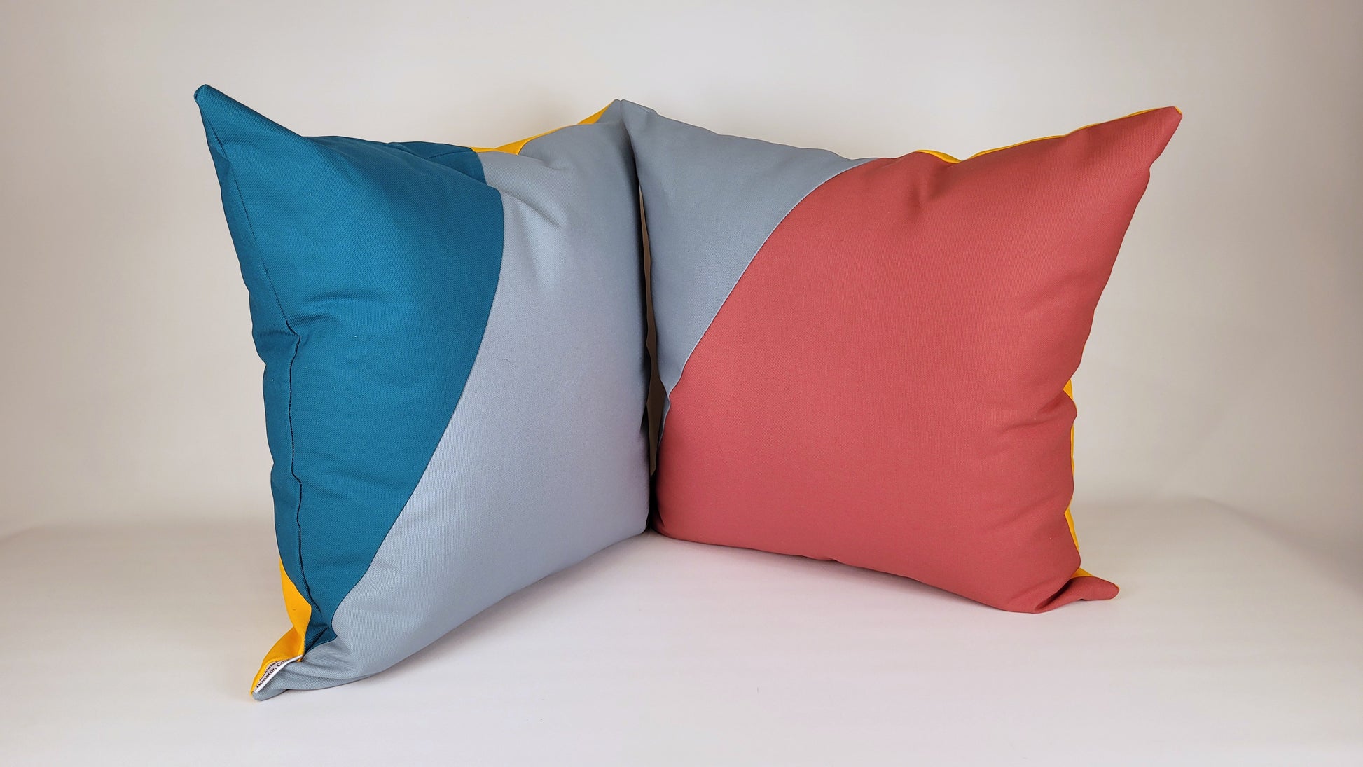 50s Mod Geometric Outdoor Throw Pillow 20"